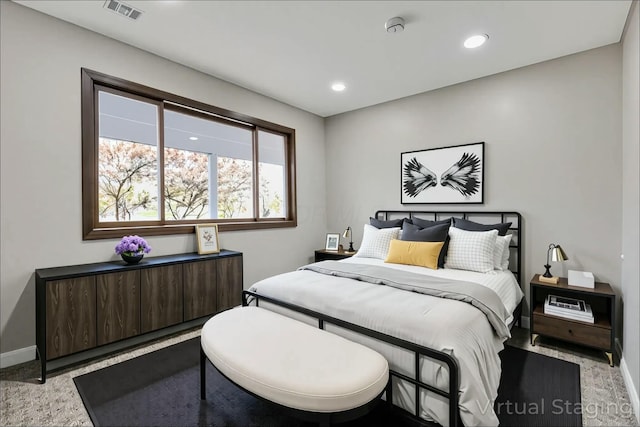 3907 Condit Rd, Sunbury, OH 43074 - bedroom with baseboards, visible vents, and recessed lighting