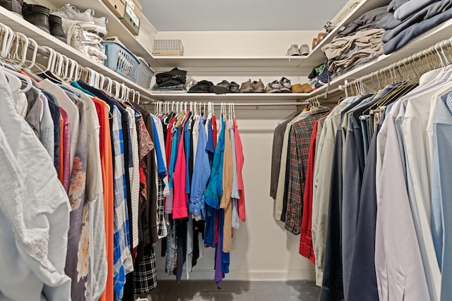 4318 Lyon Dr, Upper Arlington, OH 43220 - view of walk in closet