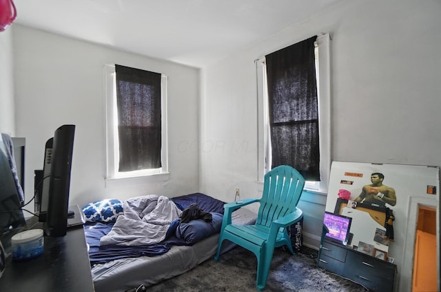 bedroom featuring carpet flooring