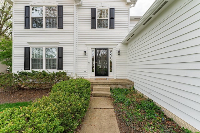 view of property entrance