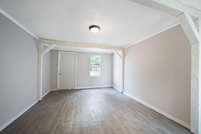 2575 Jordan Rd, Columbus, OH 43231 - interior space featuring wood finished floors, crown molding, and baseboards