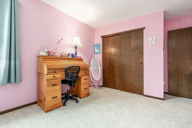 1123 Firth Ave, Worthington, OH 43085 - carpeted office featuring baseboards