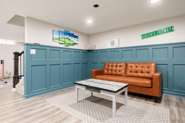1123 Firth Ave, Worthington, OH 43085 - community lobby featuring a decorative wall and recessed lighting