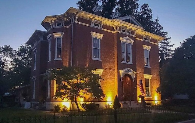 59 S Chillicothe St, South Charleston, OH 45368 - italianate home featuring a fenced front yard