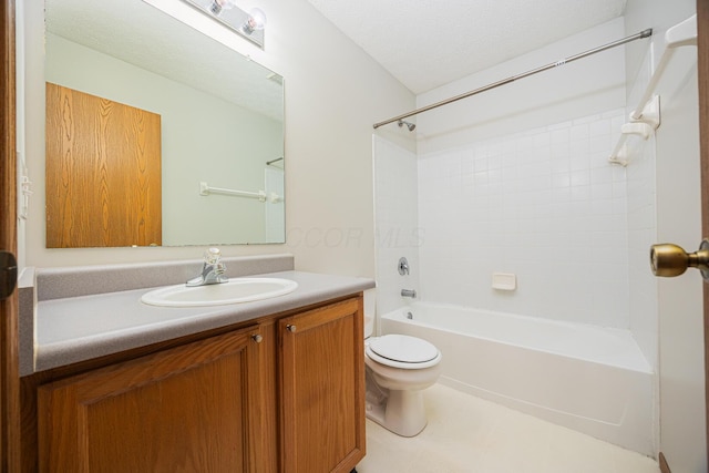 1418 Brookforest Dr, Columbus, OH 43204 - bathroom with toilet, tub / shower combination, and vanity