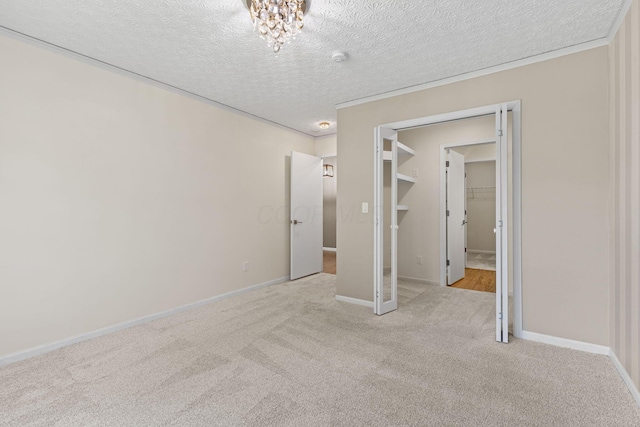 9222 Windy Creek Dr, Columbus, OH 43240 - unfurnished bedroom featuring baseboards, carpet floors, and a textured ceiling