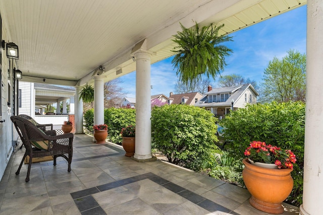 629 Hilltonia Ave, Columbus, OH 43223 - view of patio featuring covered porch