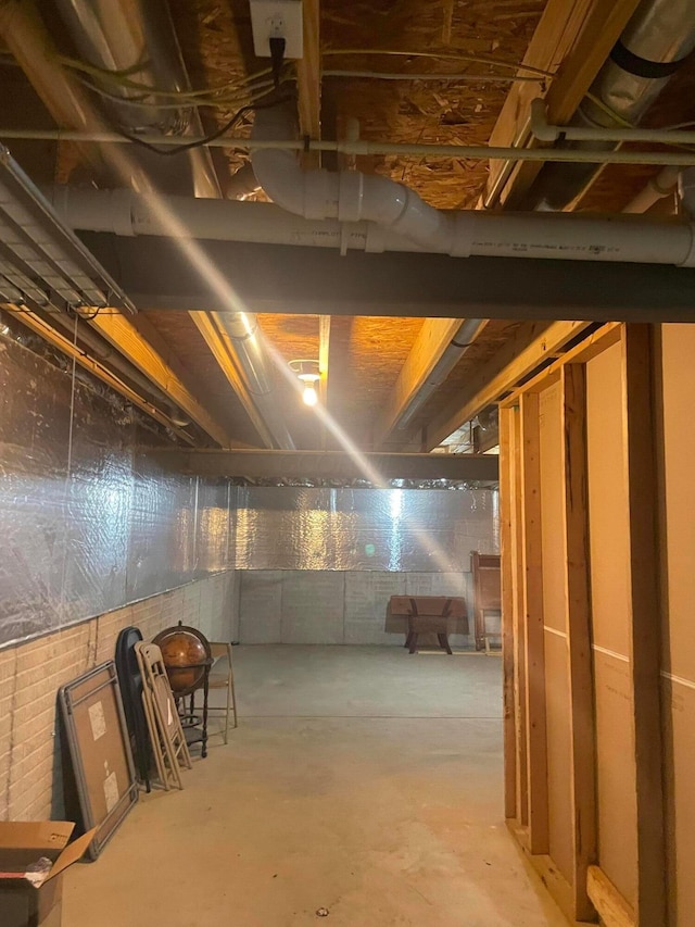 view of unfinished below grade area