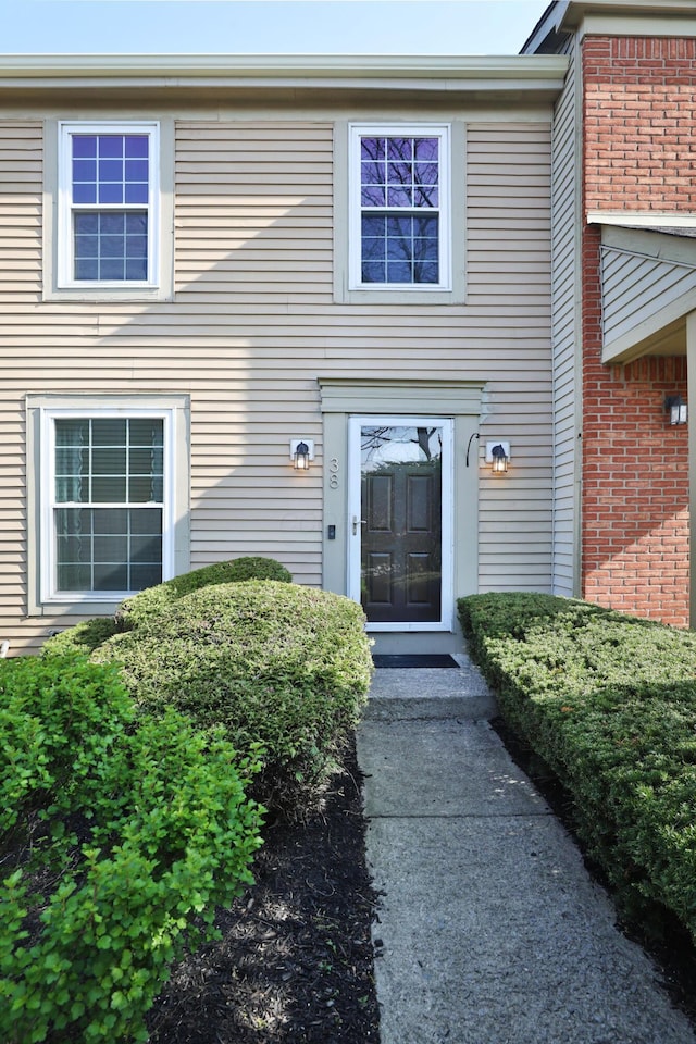 38 Ravine Ridge Dr S, Powell, OH 43065 - view of entrance to property