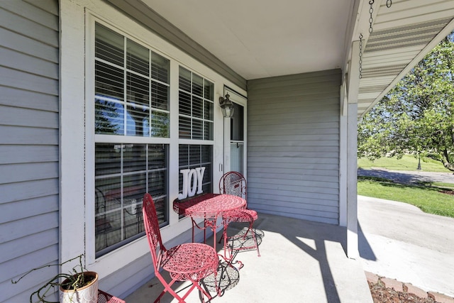 view of patio featuring a porch