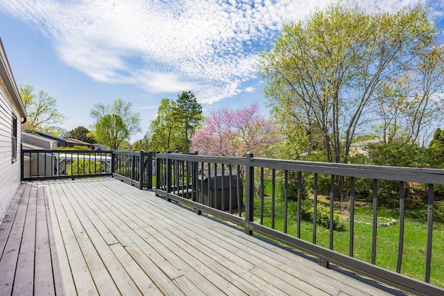5930 Parkglen Rd, Galloway, OH 43119 - view of deck