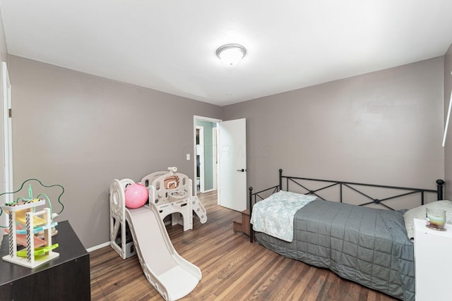 1898 Fenton St, Columbus, OH 43224 - bedroom featuring wood finished floors and baseboards