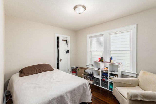 1284-1286 S Champion Ave, Columbus, OH 43206 - bedroom with dark wood-type flooring