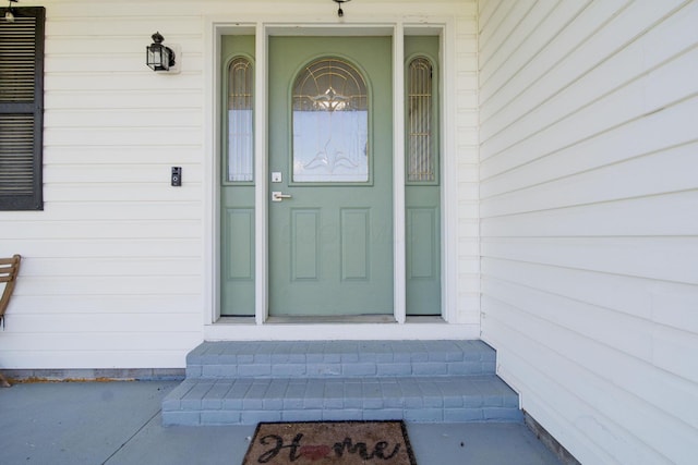 view of exterior entry