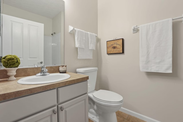 651 Albion Pl, Westerville, OH 43082 - bathroom featuring toilet, vanity, baseboards, and tile patterned flooring