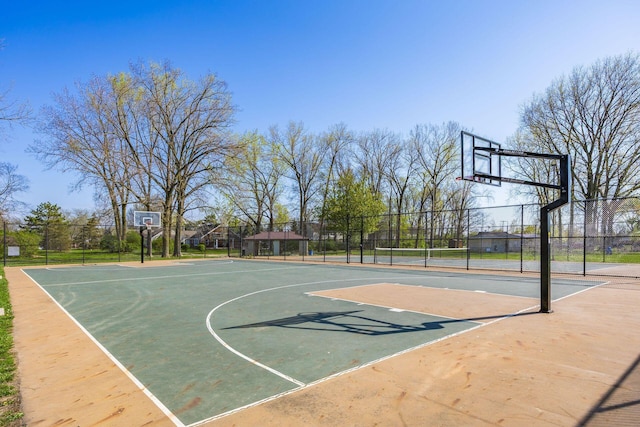 6008 Macnabb Ct, Hilliard, OH 43026 - view of sport court featuring fence and community basketball court