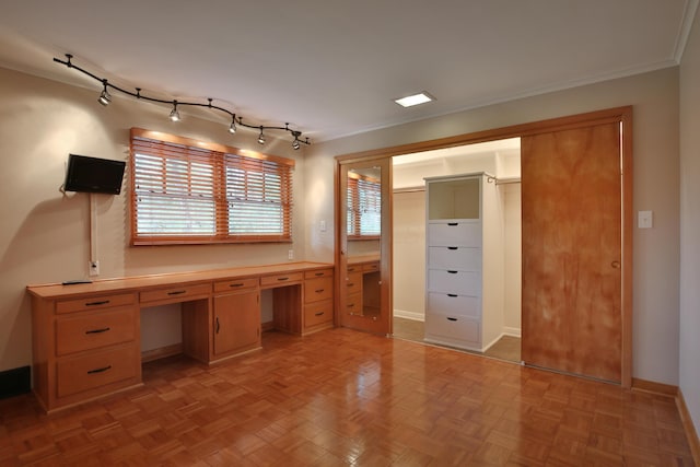 2589 Brookwood Rd, Columbus, OH 43209 - unfurnished office with baseboards and built in study area