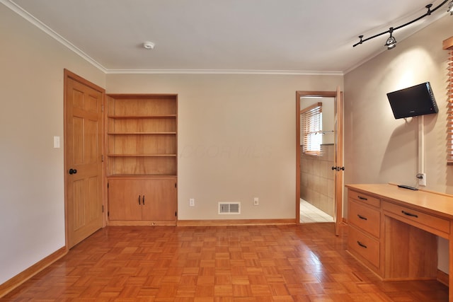 2589 Brookwood Rd, Columbus, OH 43209 - unfurnished bedroom with baseboards and crown molding