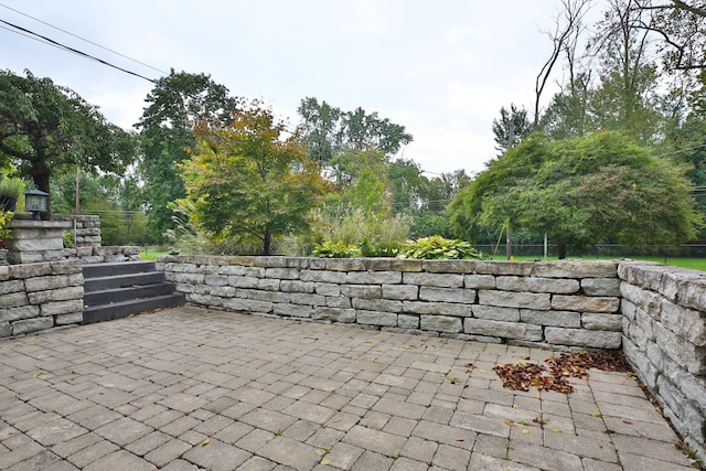 2589 Brookwood Rd, Columbus, OH 43209 - view of patio / terrace with fence