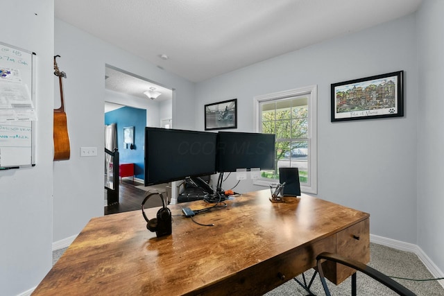 office featuring baseboards