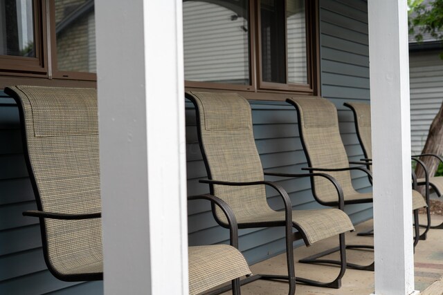 173 S Chesterfield Rd, Columbus, OH 43209 - view of patio / terrace