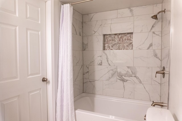 173 S Chesterfield Rd, Columbus, OH 43209 - bathroom with shower / tub combo