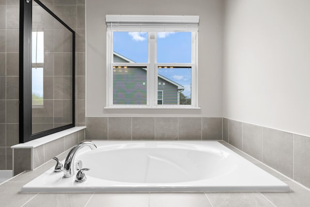 1206 Clover St, Sunbury, OH 43074 - full bathroom featuring a garden tub