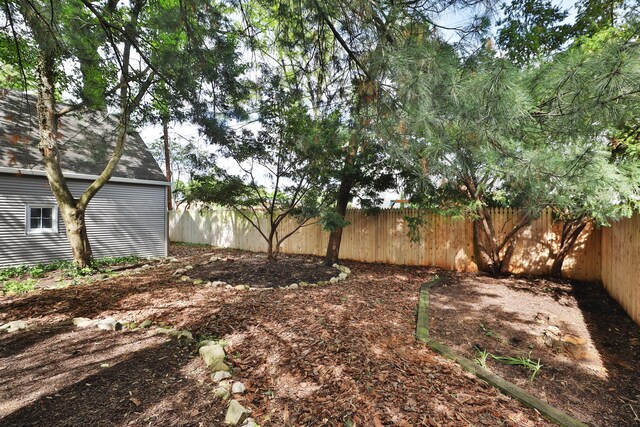 view of fenced backyard