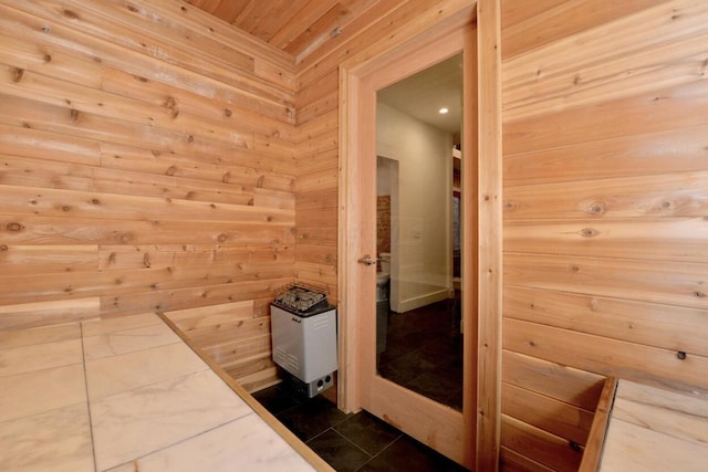 1033 Franklin Ave, Columbus, OH 43205 - relaxing sauna with wood walls and tile patterned flooring