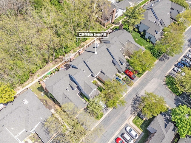 birds eye view of property featuring a residential view