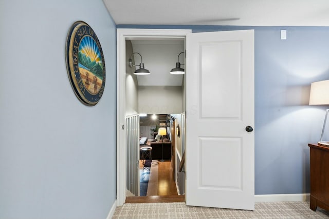 6767 Burnside Ln, Dublin, OH 43016 - hallway featuring baseboards