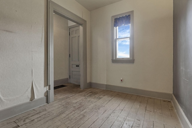 423 Hudson Ave, Newark, OH 43055 - unfurnished room with wood-type flooring and baseboards
