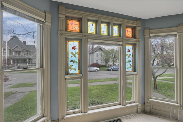 423 Hudson Ave, Newark, OH 43055 - view of doorway to outside