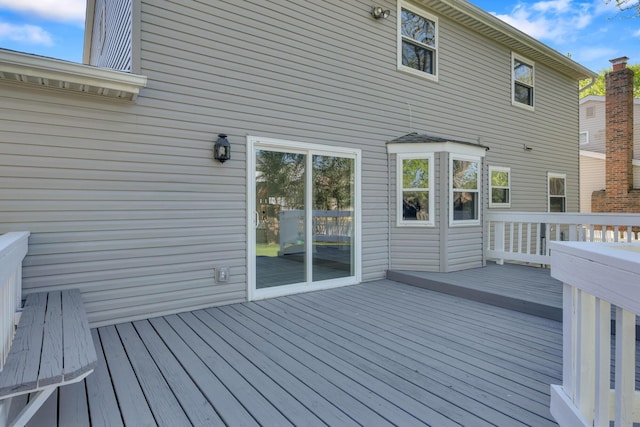 7847 Maplecreek Ct, Powell, OH 43065 - view of wooden deck