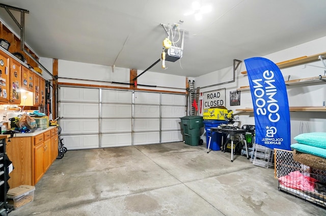 5688 Blendonridge Dr Unit 93E, Columbus, OH 43230 - garage with a garage door opener