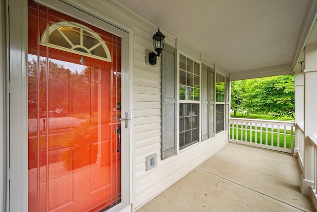 2977 Highwall Way, Columbus, OH 43221 - view of exterior entry featuring a porch