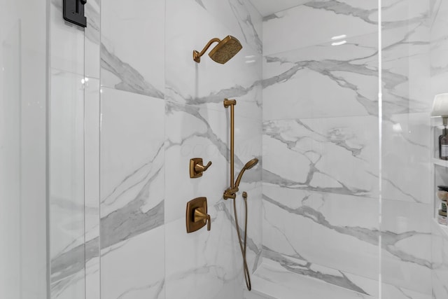 5519 Evans Farm Dr, Lewis Center, OH 43035 - room details featuring a marble finish shower