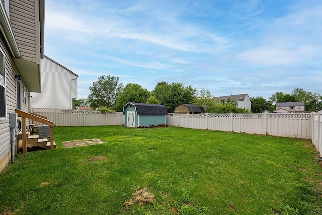 380 Oak Village Dr, Columbus, OH 43207 - view of yard