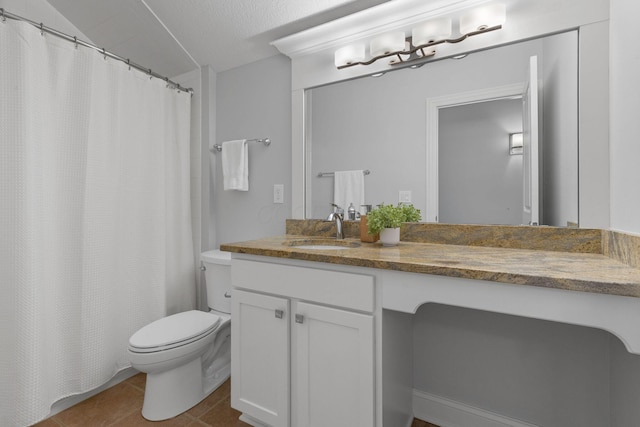 full bathroom featuring toilet, curtained shower, tile patterned flooring, and vanity