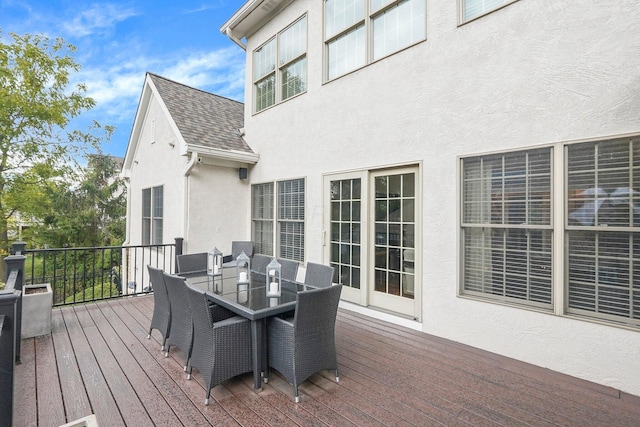 2443 Shepherd Ct, Powell, OH 43065 - wooden deck with outdoor dining space