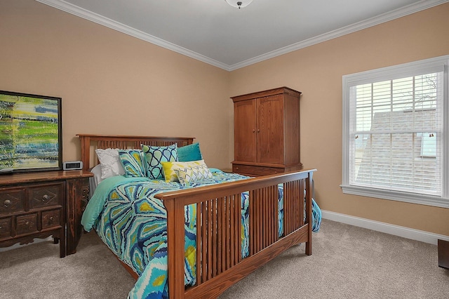 2443 Shepherd Ct, Powell, OH 43065 - bedroom with light carpet, crown molding, and baseboards