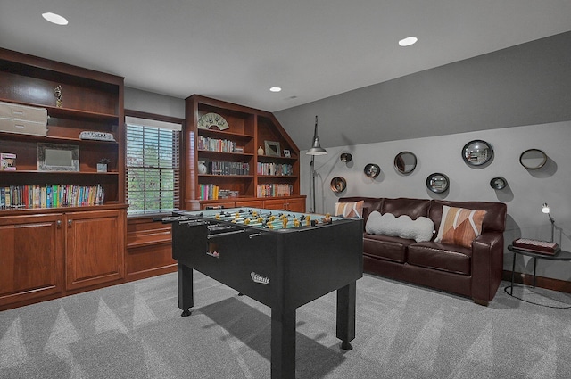 2443 Shepherd Ct, Powell, OH 43065 - game room with light carpet, recessed lighting, baseboards, and built in shelves