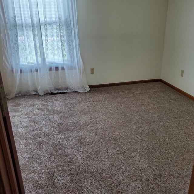 357 S Hartford Ave, Centerburg, OH 43011 - photo 16