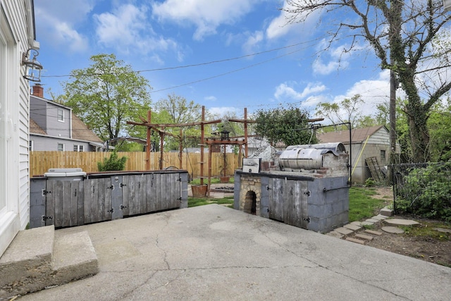 view of patio featuring a fenced backyard