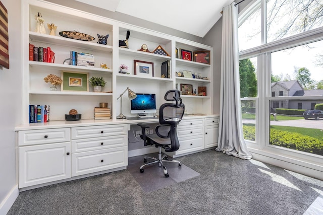 office area with a healthy amount of sunlight and built in desk