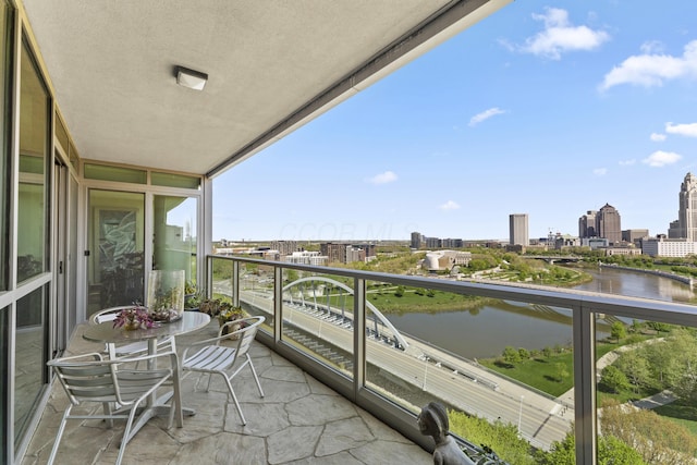 1 Miranova Pl Unit 1505, Columbus, OH 43215 - balcony featuring a city view and a water view