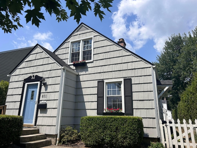 831 Chelsea Ave, Bexley, OH 43209 - photo 1