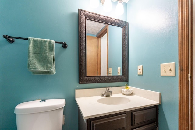 2257 Jarrow Dr, Hilliard, OH 43026 - half bathroom with toilet and vanity
