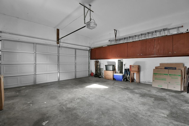 895 Janet Dr, Columbus, OH 43224 - garage with a garage door opener