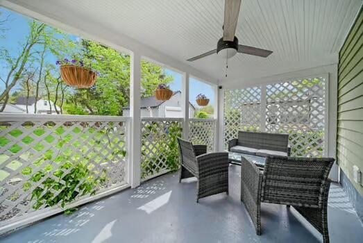 233 Girard Rd, Columbus, OH 43214 - sunroom / solarium featuring an outdoor living space and a ceiling fan